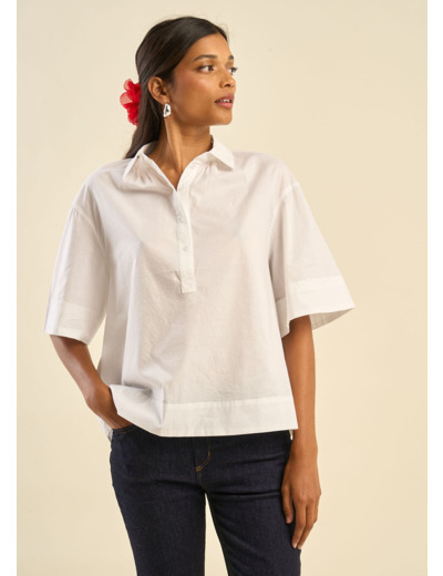 Top à col polo froncé et manches courtes