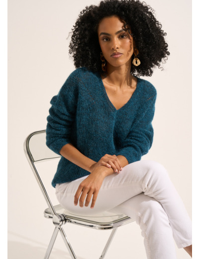 Pull à col V en mohairs et Alpaga