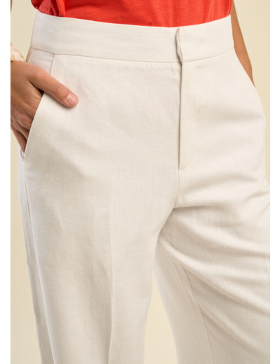 Pantalon de costume contenant du lin
