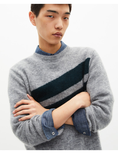 Pull avec bandes contrastées gris grey