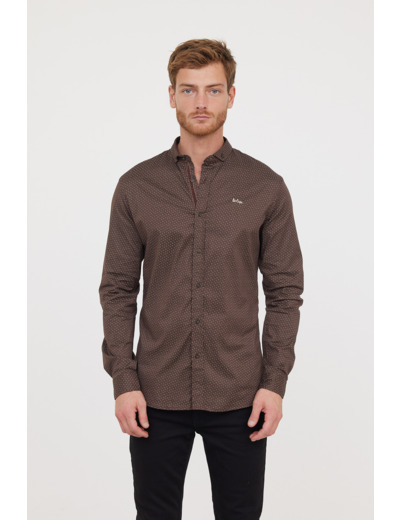 Chemise allover, piping et broderie poitrine