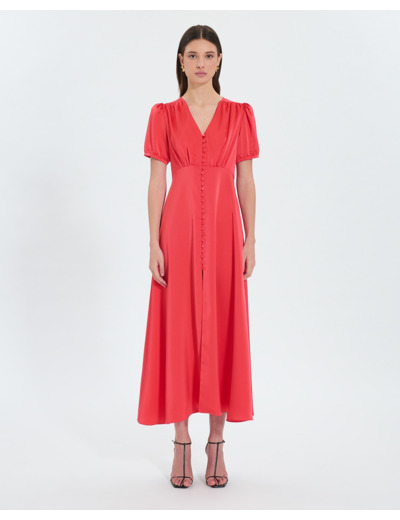 Robe longue satinée corail