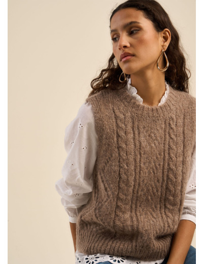 Pull à col rond sans manches torsadé